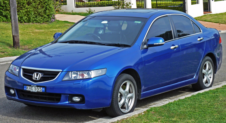 Honda Accord VII - Cena wymiany filtra powietrza