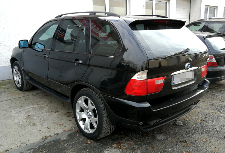 BMW X5 E53 - Cena napełnienia klimatyzacji