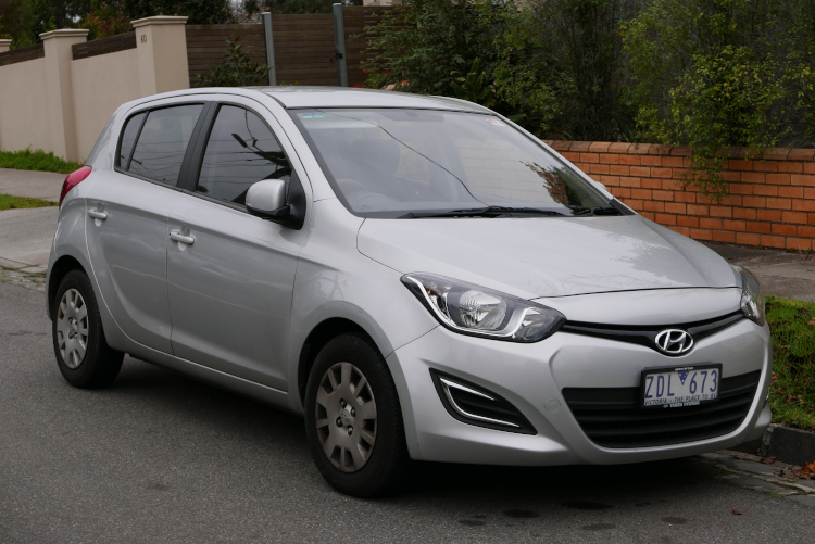 Hyundai i20 cena ustawienia zbieżności kół